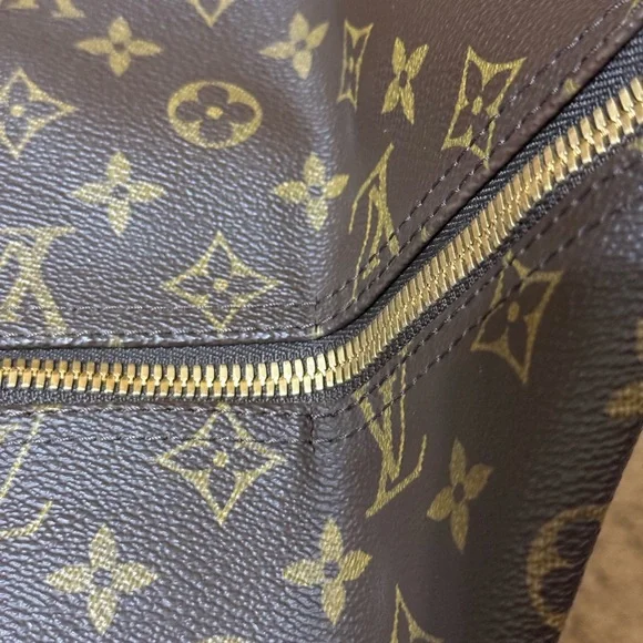 Louis Vuitton Monogram Cruiser 40 Duffel Bag - Picture 10 of 16